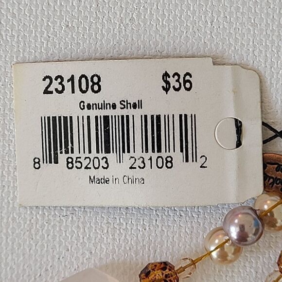 Cookie Lee Bead & Genuine Shell Convert. Necklace - Picture 6 of 9